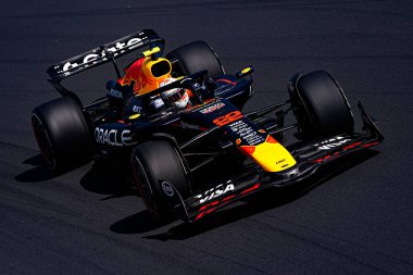  Yuki Tsunoda (JPN) - Oracle Red Bull Racing - Red Bull RB21 - Honda RBPT Formula 1 sırasında Gran Premio dItalia 2025 Monza Circuit, Lombardy, İtalya, 6-9 Eylül 2025 tarihleri arasında. 2025 FIA Formula 1 Dünya Şampiyonasının 16. raundu.