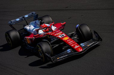  Charles Leclerc (MON) - Scuderia Ferrari - Ferrari SF-25 - Ferrari Formula 1 Pirelli Gran Premio dItalia 2025 tarihinde 6-9 Eylül 2025 tarihleri arasında İtalya 'nın Monza Pisti' nde gerçekleşti. 2025 FIA Formula 1 Dünya Şampiyonasının 16. raundu.
