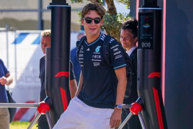  George Russell (GBR) - Mercedes-AMG PETRONAS F1 Takımı - Mercedes W16 - Mercedes E Performansı Formula 1 Pirelli Gran Premio dItalia 2025 Monza Circuit, Lombardy, İtalya, 6-9 Eylül 2025 tarihleri arasında. 