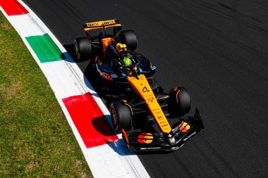  Lando Norris (GBR) - McLaren Formula 1 Takımı - McLaren MCL39 - Mercedes Formula 1 Pirelli Gran Premio dItalia 2025 Monza Pisti, Lombardy, İtalya, 6-9 Eylül 2025 tarihleri arasında. 2025 FIA Formula 1 Dünya Şampiyonasının 16. raundu.