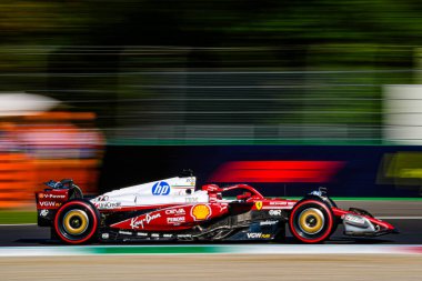  Charles Leclerc (MON) - Scuderia Ferrari - Ferrari SF-25 - Ferrari Formula 1 Pirelli Gran Premio dItalia 2025 tarihinde 6-9 Eylül 2025 tarihleri arasında İtalya 'nın Monza Pisti' nde gerçekleşti. 2025 FIA Formula 1 Dünya Şampiyonasının 16. raundu.