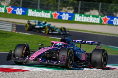  Pierre Gasly (FRA) - Alpine F1 Takımı - Alpine A525 - 6-9 Eylül 2025 tarihleri arasında İtalya 'nın Monza Pisti' nde düzenlenen Formula 1 Pirelli Gran Premio dItalia 2025 sırasında Renault. 2025 FIA Formula 1 Dünya Şampiyonasının 16. raundu.