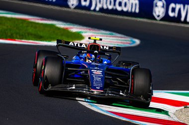  Carlos Sainz Jr. (ESP) - Williams Racing - Williams FW47 - Mercedes Formula 1 Pirelli Gran Premio dItalia 2025 Monza Pisti, Lombardy, İtalya, 6-9 Eylül 2025 tarihleri arasında. 2025 FIA Formula 1 Dünya Şampiyonasının 16. raundu.