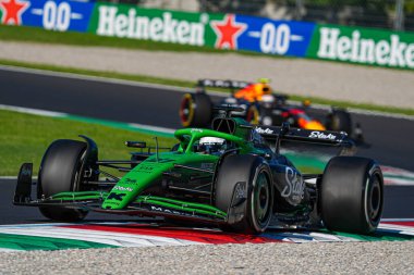 Nico Hulkenberg (GER) - Stake F1 Team Sauber - Sauber C45 - Ferrari Formula 1 Pirelli Gran Premio dItalia 2025 Monza Pisti, Lombardy, İtalya, 6-9 Eylül 2025 tarihleri arasında. 2025 FIA Formula 1 Dünya Şampiyonasının 16. raundu.
