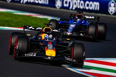  Max Verstappen (NED) - Oracle Red Bull Racing - Red Bull RB21 - Honda RBPT Formula 1 Pirelli Gran Premio dItalia 2025 Monza Circuit, Lombardy, İtalya, 6-9 Eylül 2025 tarihleri arasında. 2025 FIA Formula 1 Dünya Şampiyonasının 16. raundu.