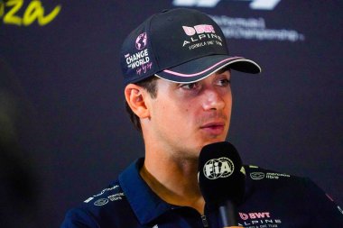  Franco Colapinto (ARG) - 6 Eylül - 9 Eylül 2025 tarihleri arasında İtalya 'nın Monza Pisti' nde düzenlenen Formula 1 Pirelli Gran Premio dItalia 2025 sırasında Alpine F1. 2025 FIA Formula 1 Dünya Şampiyonasının 16. raundu. 