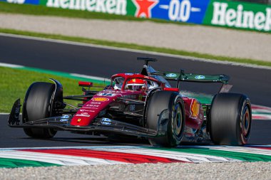  Charles Leclerc (MON) - Scuderia Ferrari - Ferrari SF-25 - Ferrari Formula 1 Pirelli Gran Premio dItalia 2025 tarihinde 6-9 Eylül 2025 tarihleri arasında İtalya 'nın Monza Pisti' nde gerçekleşti. 2025 FIA Formula 1 Dünya Şampiyonasının 16. raundu.