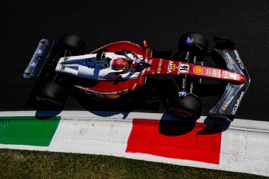  Charles Leclerc (MON) - Scuderia Ferrari - Ferrari SF-25 - Ferrari Formula 1 Pirelli Gran Premio dItalia 2025 tarihinde 6-9 Eylül 2025 tarihleri arasında İtalya 'nın Monza Pisti' nde gerçekleşti. 2025 FIA Formula 1 Dünya Şampiyonasının 16. raundu.