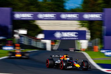  Max Verstappen (NED) - Oracle Red Bull Racing - Red Bull RB21 - Honda RBPT Formula 1 Pirelli Gran Premio dItalia 2025 Monza Circuit, Lombardy, İtalya, 6-9 Eylül 2025 tarihleri arasında. 2025 FIA Formula 1 Dünya Şampiyonasının 16. raundu.