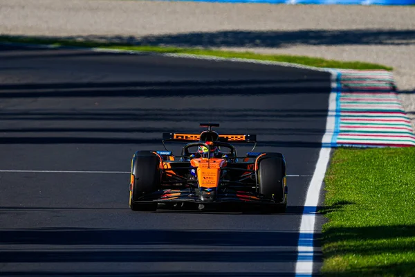 Oscar Piastri (AUS) - McLaren Formula 1 Takımı - McLaren MCL39 - Mercedes Formula 1 Pirelli Gran Premio dItalia 2025 Monza Pisti, Lombardy, İtalya, 6-9 Eylül 2025 tarihleri arasında. 2025 FIA Formula 1 Dünya Şampiyonasının 16. raundu.