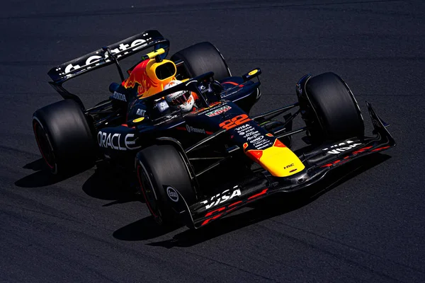  Yuki Tsunoda (JPN) - Oracle Red Bull Racing - Red Bull RB21 - Honda RBPT Formula 1 sırasında Gran Premio dItalia 2025 Monza Circuit, Lombardy, İtalya, 6-9 Eylül 2025 tarihleri arasında. 2025 FIA Formula 1 Dünya Şampiyonasının 16. raundu.