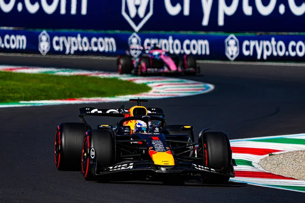  Max Verstappen (NED) - Oracle Red Bull Racing - Red Bull RB21 - Honda RBPT Formula 1 Pirelli Gran Premio dItalia 2025 Monza Circuit, Lombardy, İtalya, 6-9 Eylül 2025 tarihleri arasında. 2025 FIA Formula 1 Dünya Şampiyonasının 16. raundu.