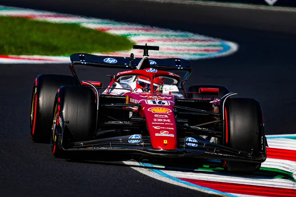  Charles Leclerc (MON) - Scuderia Ferrari - Ferrari SF-25 - Ferrari Formula 1 Pirelli Gran Premio dItalia 2025 tarihinde 6-9 Eylül 2025 tarihleri arasında İtalya 'nın Monza Pisti' nde gerçekleşti. 2025 FIA Formula 1 Dünya Şampiyonasının 16. raundu. 