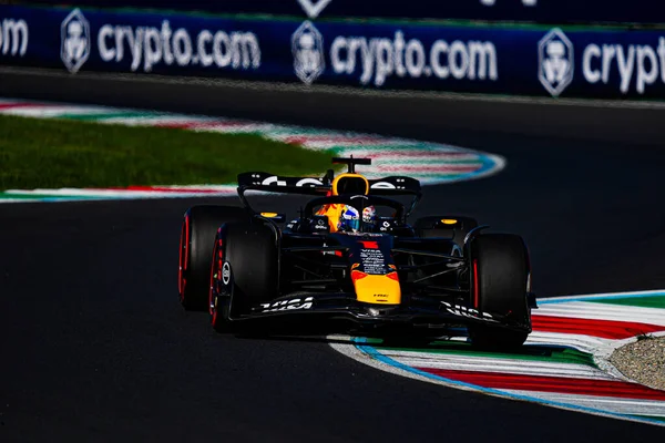  Max Verstappen (NED) - Oracle Red Bull Racing - Red Bull RB21 - Honda RBPT Formula 1 Pirelli Gran Premio dItalia 2025 Monza Circuit, Lombardy, İtalya, 6-9 Eylül 2025 tarihleri arasında. 2025 FIA Formula 1 Dünya Şampiyonasının 16. raundu.