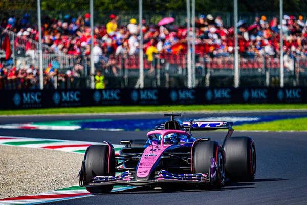  Pierre Gasly (FRA) - Alpine F1 Takımı - Alpine A525 - 6-9 Eylül 2025 tarihleri arasında İtalya 'nın Monza Pisti' nde düzenlenen Formula 1 Pirelli Gran Premio dItalia 2025 sırasında Renault. 2025 FIA Formula 1 Dünya Şampiyonasının 16. raundu.