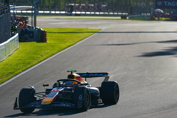  Yuki Tsunoda (JPN) - Oracle Red Bull Racing - Red Bull RB21 - Honda RBPT Formula 1 sırasında Gran Premio dItalia 2025 Monza Circuit, Lombardy, İtalya, 6-9 Eylül 2025 tarihleri arasında. 2025 FIA Formula 1 Dünya Şampiyonasının 16. raundu.