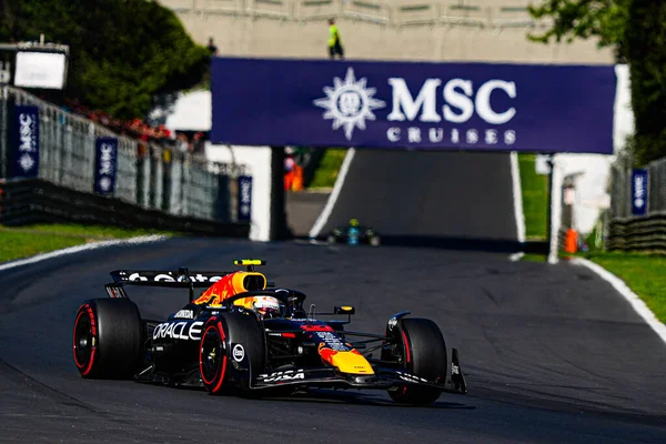  Yuki Tsunoda (JPN) - Oracle Red Bull Racing - Red Bull RB21 - Honda RBPT Formula 1 sırasında Gran Premio dItalia 2025 Monza Circuit, Lombardy, İtalya, 6-9 Eylül 2025 tarihleri arasında. 2025 FIA Formula 1 Dünya Şampiyonasının 16. raundu.