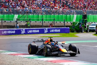  Max Verstappen (NED) - Oracle Red Bull Racing - Red Bull RB21 - Honda RBPT Formula 1 Pirelli Gran Premio dItalia 2025 Monza Circuit, Lombardy, İtalya, 6-9 Eylül 2025 tarihleri arasında. 2025 FIA Formula 1 Dünya Şampiyonasının 16. raundu.