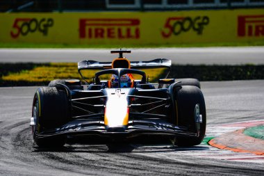  Max Verstappen (NED) - Oracle Red Bull Racing - Red Bull RB21 - Honda RBPT Formula 1 Pirelli Gran Premio dItalia 2025 Monza Circuit, Lombardy, İtalya, 6-9 Eylül 2025 tarihleri arasında. 2025 FIA Formula 1 Dünya Şampiyonasının 16. raundu.