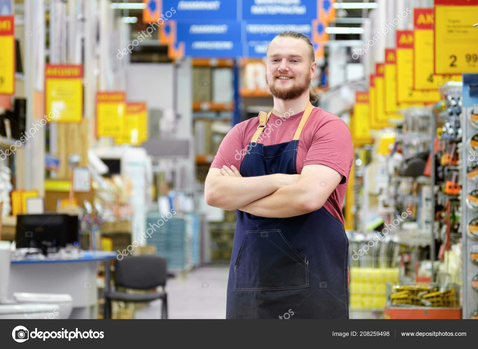 Premium Photo  Salesman at construction super store