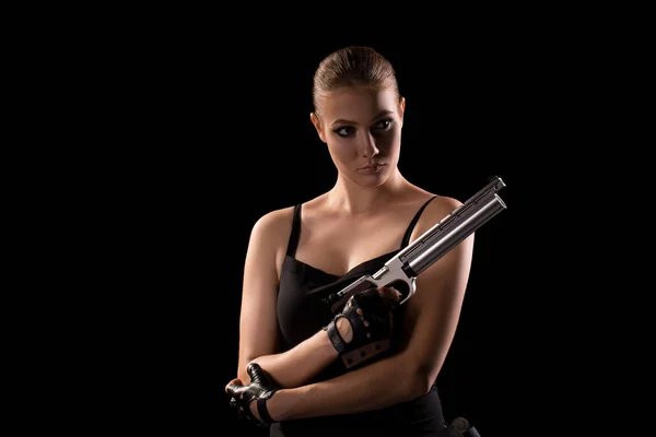 Militar Mulher Com Uma Arma Desportiva Sobre Fundo Preto — Fotografia de Stock