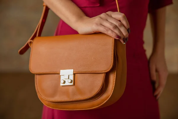 Close Woman Orange Leather Bag Hand Autumn Outfit — Stock Photo, Image