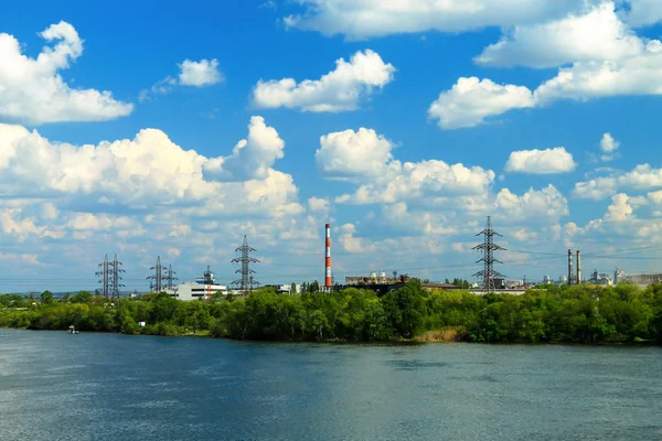 Printemps Été Vue Industrielle Ville Dnipro Sur Rive Fleuve Dniepr — Photo