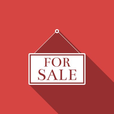 Metin Satılık simgesi ile uzun gölge izole işareti asılı. Düz tasarım. Vektör çizim