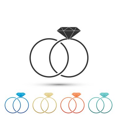 Beyaz arka plan üzerinde izole alyans simgesi. Gelin ve damat takı işareti. Evlilik kutsal kişilerin resmi. Elmas yüzük simgesi. Renkli simgeler kümesi öğeleri. Düz tasarım. Vektör çizim