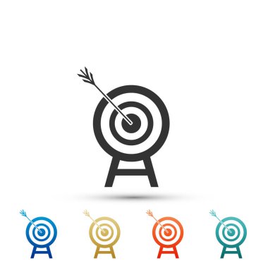 Beyaz arka plan üzerinde izole ok simgesi ile hedef. Yönetim Kurulu üye dart. Okçuluk kurulu simgesi. Dart tahtası işareti. İş hedefi kavramı. Renkli simgeler kümesi öğeleri. Düz tasarım. Vektör çizim