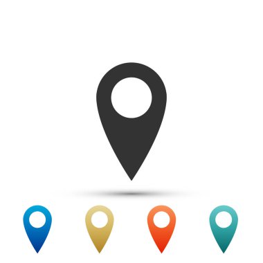 Beyaz arka plan üzerinde izole iğne simgesini göster. İşaretçi simgesi. Yer işareti. Navigasyon haritası, gps, yer, pusula, ilgili kişi, arama kavramı. Renkli simgeler kümesi öğeleri. Düz tasarım. Vektör çizim