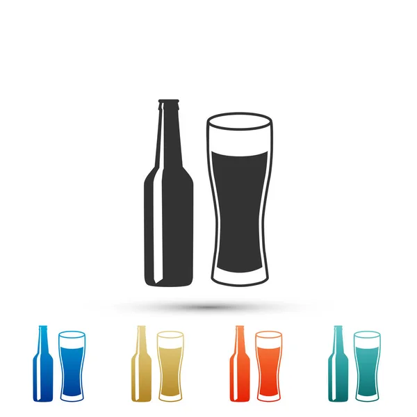 Bierflasche und Glassymbol isoliert auf weißem Hintergrund. Symbol für Alkoholkonsum. Elemente in farbigen Symbolen setzen. flache Bauweise. Vektorillustration — Stockvektor