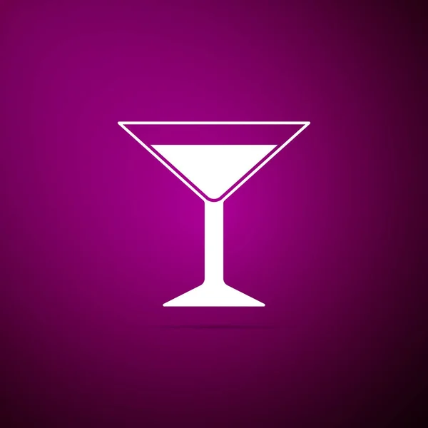 Martini glass icon isolated on purple background. Cocktail icon. Wine glass icon. Flat design. Vector Illustration — Stock Vector