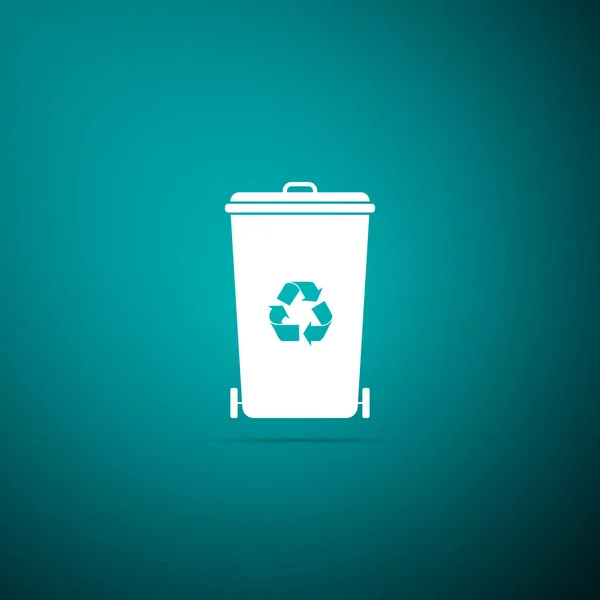回收站与回收符号图标隔离在绿色背景。垃圾桶可以图标。垃圾桶标志。回收篮图标。扁平设计。矢量插图 — 图库矢量图片