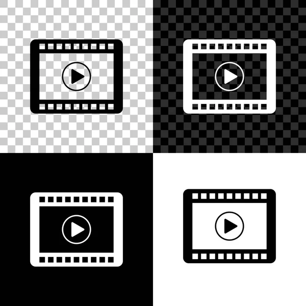 Reproduzir ícone de vídeo isolado no fundo preto, branco e transparente. Tira de filme com sinal de jogo. Ilustração vetorial — Vetor de Stock