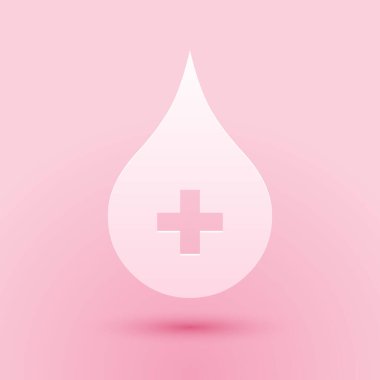 Kağıt kesiği kan damlası ikonu pembe arka planda izole edilmiş. Çapraz işaretli kan verin. Bağış konsepti. Kağıt sanatı tarzı. Vektör.