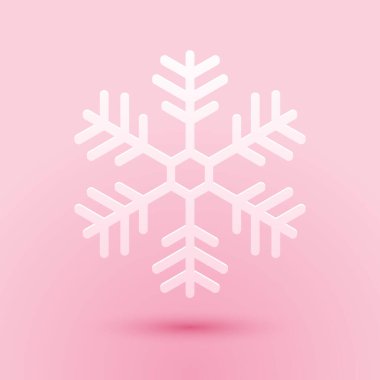Kağıt kesiği Kar Tanesi simgesi pembe arka planda izole edilmiş. Kağıt sanatı tarzı. Vektör.