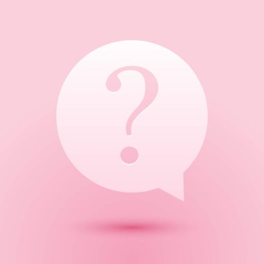 Kağıt kesiği Soru işareti pembe arka planda izole edilmiş daire simgesi şeklinde. Tehlike uyarısı sembolü. SSS işareti. Dosyaları kopyala, sohbet balonu ve grafik web simgeleri. Kağıt sanatı tarzı. Vektör.