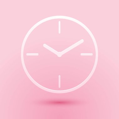 Kağıt kesiği Saat simgesi pembe arkaplanda izole edilmiş. Zaman sembolü. Kağıt sanatı tarzı. Vektör.