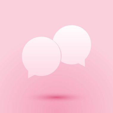Kağıt kesiği Boş konuşma baloncukları simgesi pembe arka planda izole edilmiş. Kağıt sanatı tarzı. Vektör.