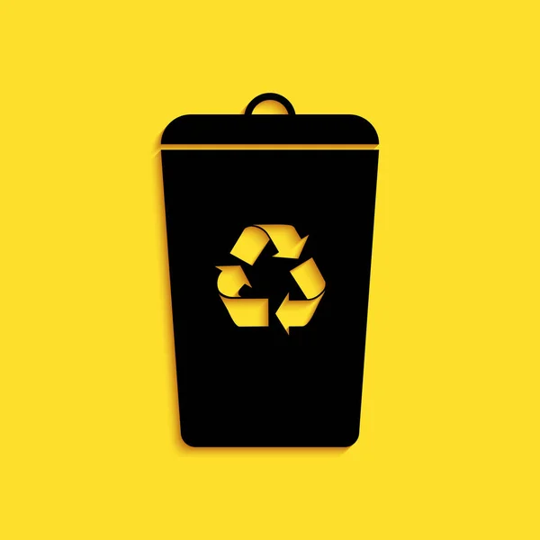 Schwarzer Papierkorb Mit Recycling Symbol Auf Gelbem Hintergrund Mülleimer Symbol — Stockvektor