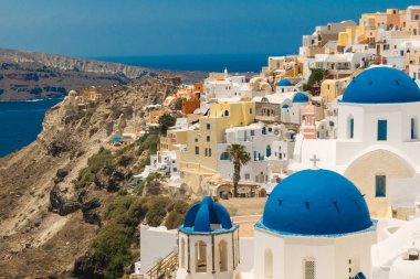 Santorini Adası Yunanistan. Panoramik görünümü. Turizm. Yaz.