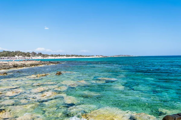 Balos plaj Yunanistan. Deniz görünümü ve yaz peyzaj.