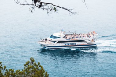 Costa Brava İspanya tatil. Tossa de Mar şehir manzaraları.