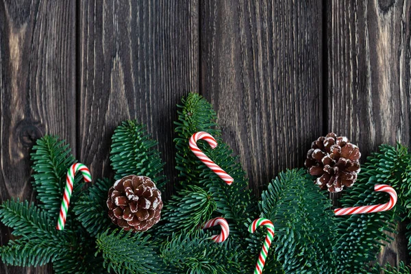 Χριστουγεννιάτικο Δέντρο Κλαδιά Κοντινό Τονισμένο Φωτογραφία — Φωτογραφία Αρχείου