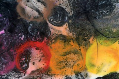 Soyut mürekkep arka plan. Mermer tarzı. Beyaz arka plan üzerinde renkli boya kontur dokusu. İçin oyun ve web tasarım duvar kağıdı. Grunge çamur sanat.