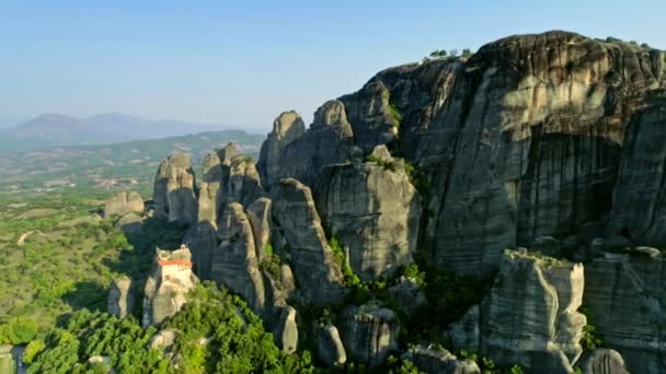 Panoramic view aerial shot natural rock Meteora in Greece at sunset — Stock Video