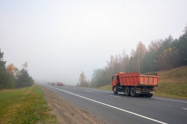 Kamyon boyunca sürüş
