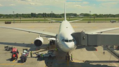 Uçağın ön kontrol hazırlık