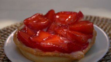 CKE çilek ile
